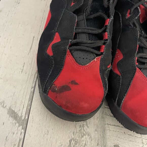 Nike Air Jordan Boys True Flight CU4934-001 Red Black Sneaker Shoes Size 7Y - Picture 3 of 8